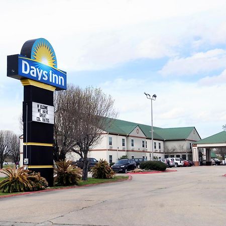Days Inn By Wyndham Denham Springs-Baton Rouge East Exterior photo